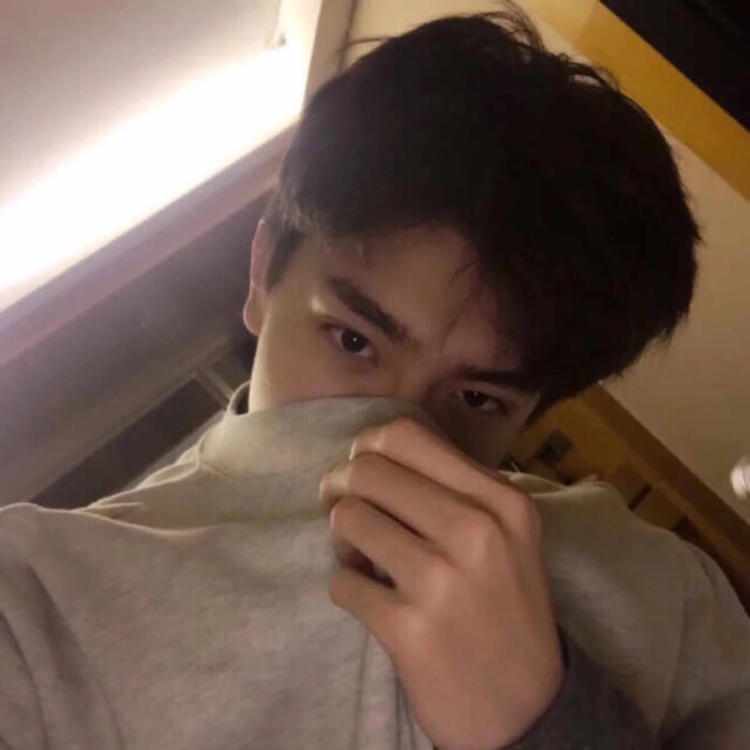 ���Ϻ���DjС�ĸ�